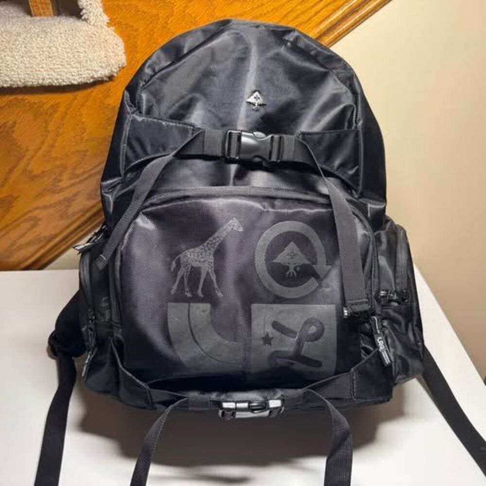 Vintage LRG Container Collection Backpack Black Tonal Giraffe Tree Streetwear